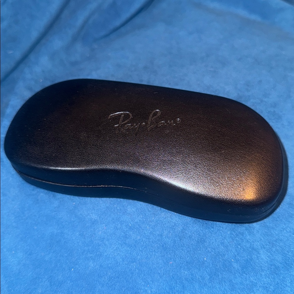 Ray-Ban Classic Black Eyewear Case mint condition